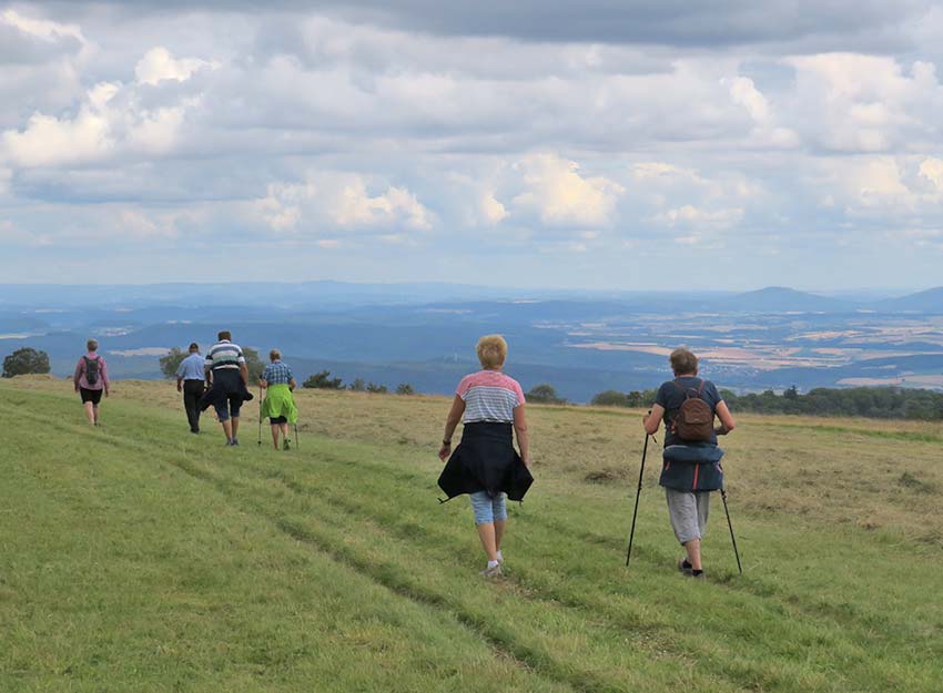 Rhoenklub-Zweigverein-Rother-Kuppe_Website-Aktuelles-Mittwochswanderung1